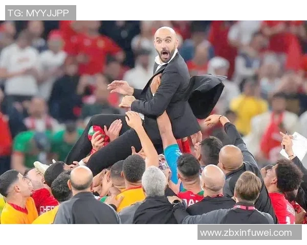 探访足球明星背后的故事与生活揭秘之旅